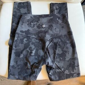 Lululemon Align 25” Size 4.